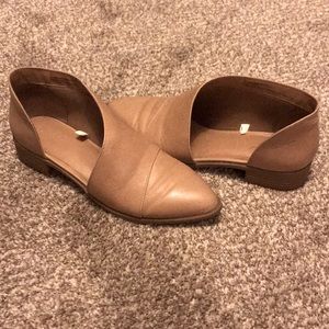 Universal Thread booties